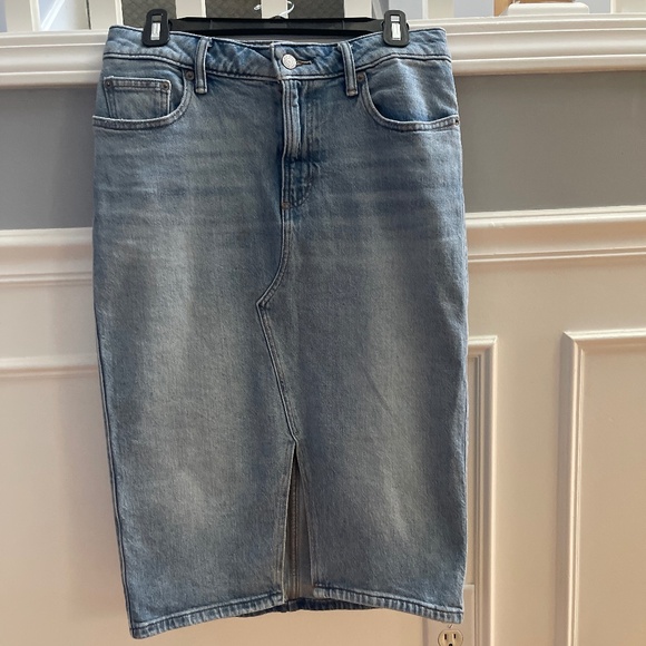 Lucky brand Midi Skirt in faded wash size 4/27 - Picture 1 of 5